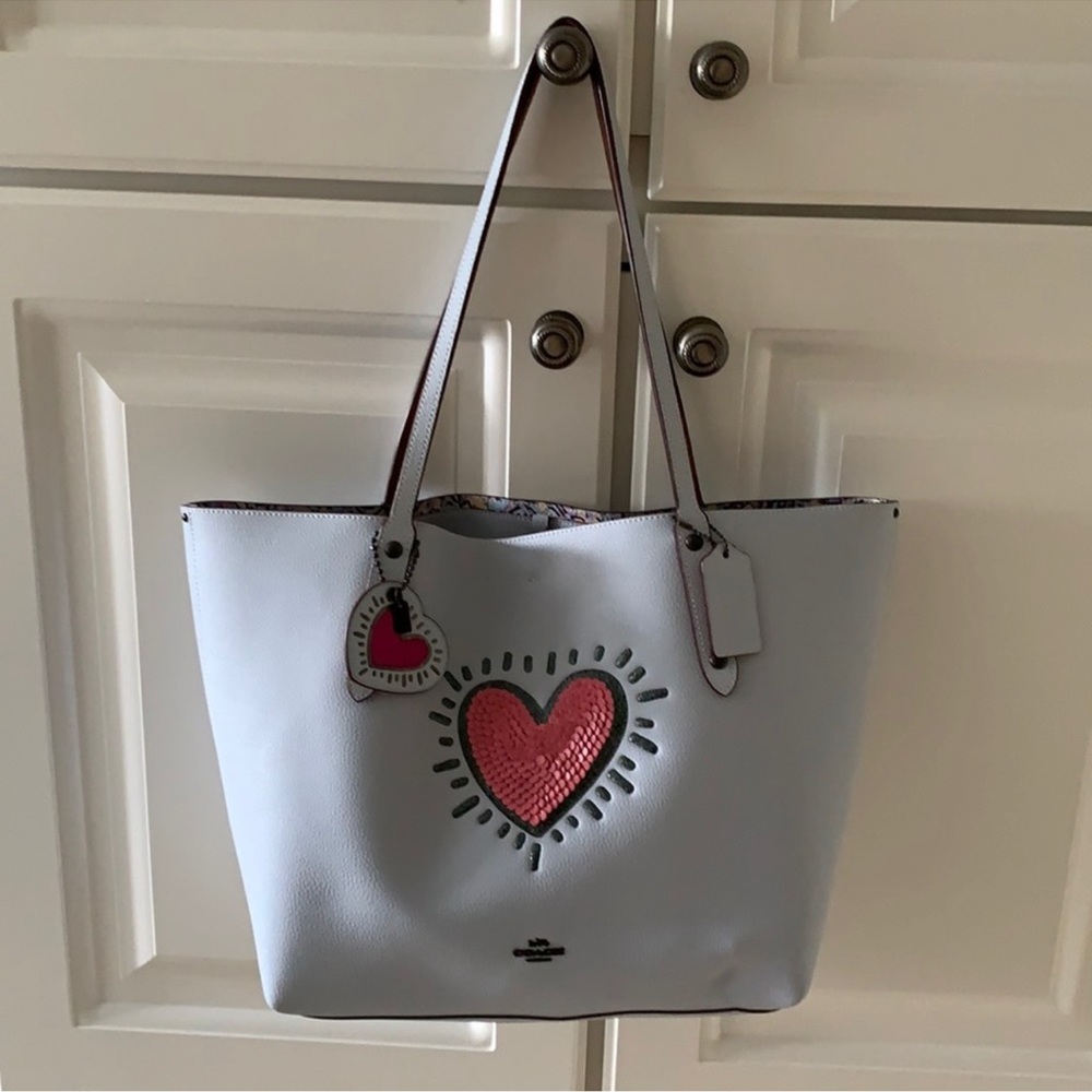 Coach Keith Haring Ice Blue Tote Bag with Pink Sequin Heart New Bag Never Used
